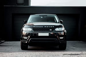Read more about the article New Teaser for the Range Rover Sport SV Set to Debut May 31st 